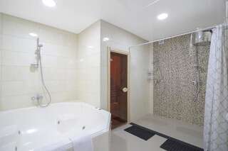 Отель SPA Hotel Galera Киев Люкс с 2 спальнями-5