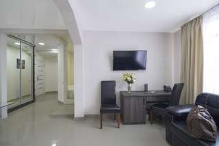 Отель SPA Hotel Galera Киев Люкс с 2 спальнями-8